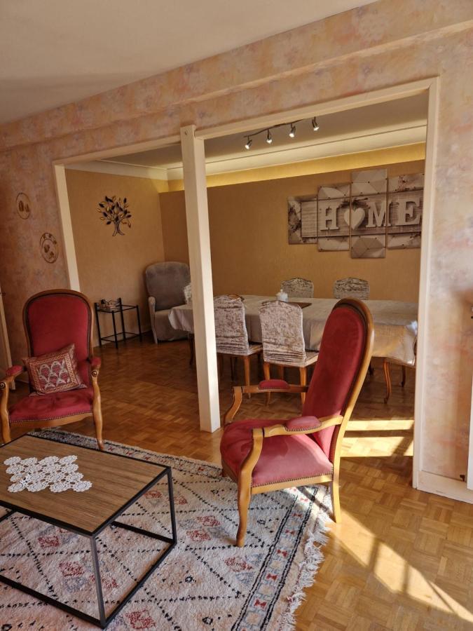 Appartement 120 M² Duplex Coeur Historique Au Calme Le Puy-en-Velay Экстерьер фото