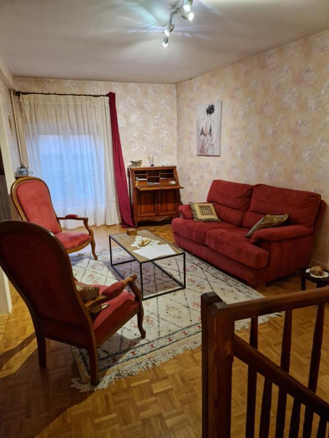 Appartement 120 M² Duplex Coeur Historique Au Calme Le Puy-en-Velay Экстерьер фото