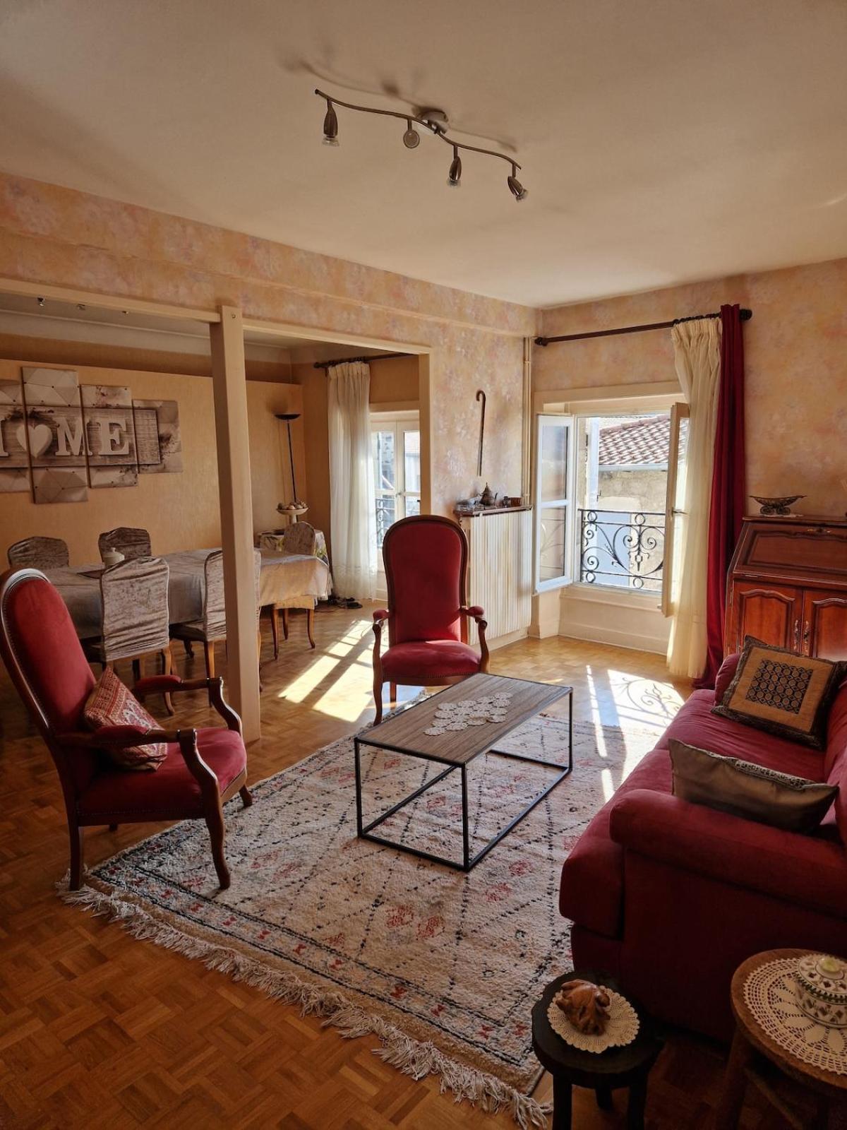 Appartement 120 M² Duplex Coeur Historique Au Calme Le Puy-en-Velay Экстерьер фото